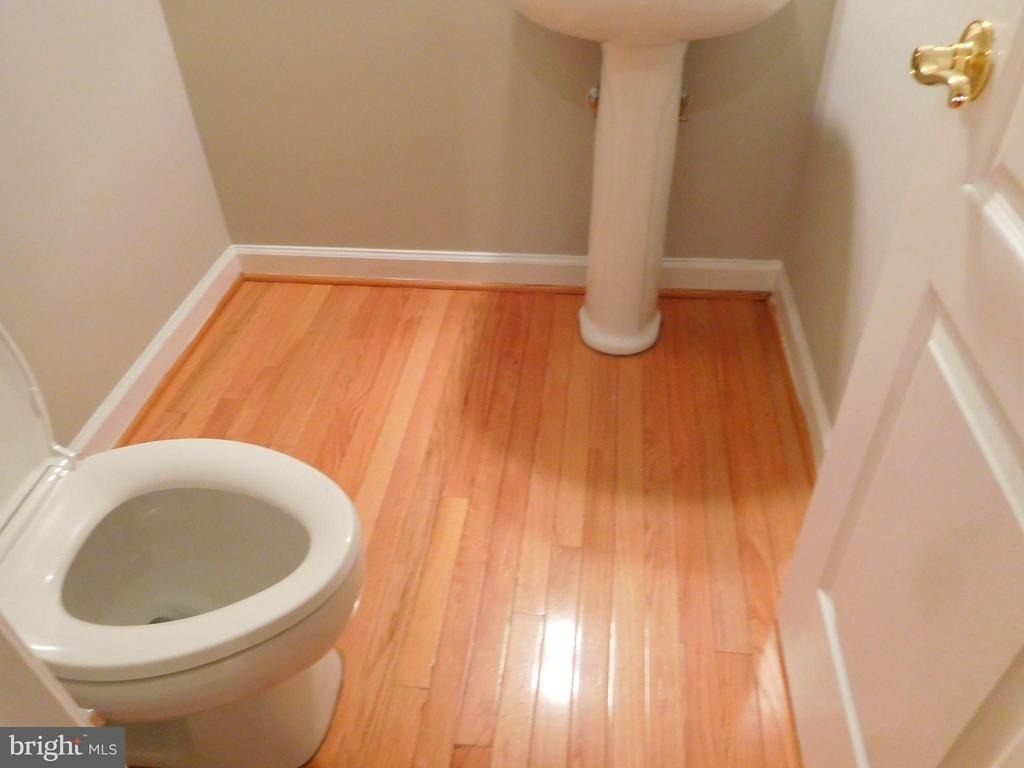 4302 Talmadge Circle - Photo 11