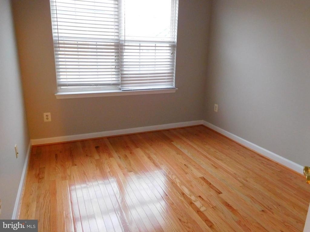 4302 Talmadge Circle - Photo 6