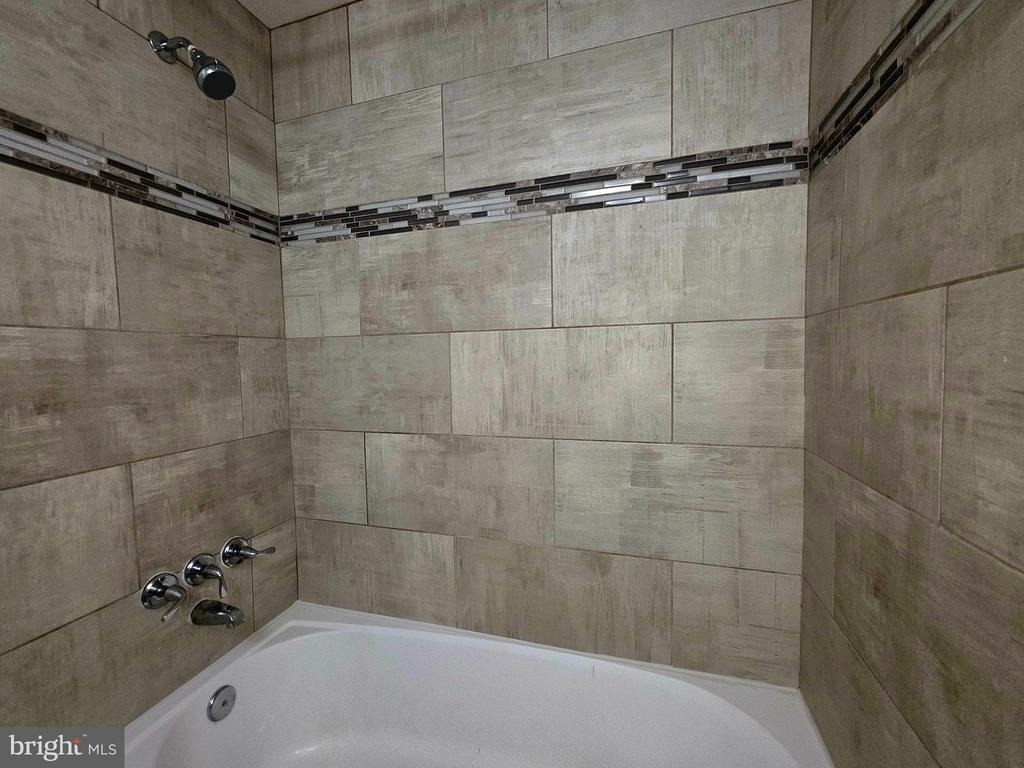 7316 Donnell Place - Photo 16