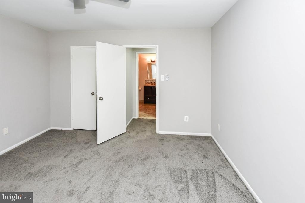 10245 Prince Place - Photo 8