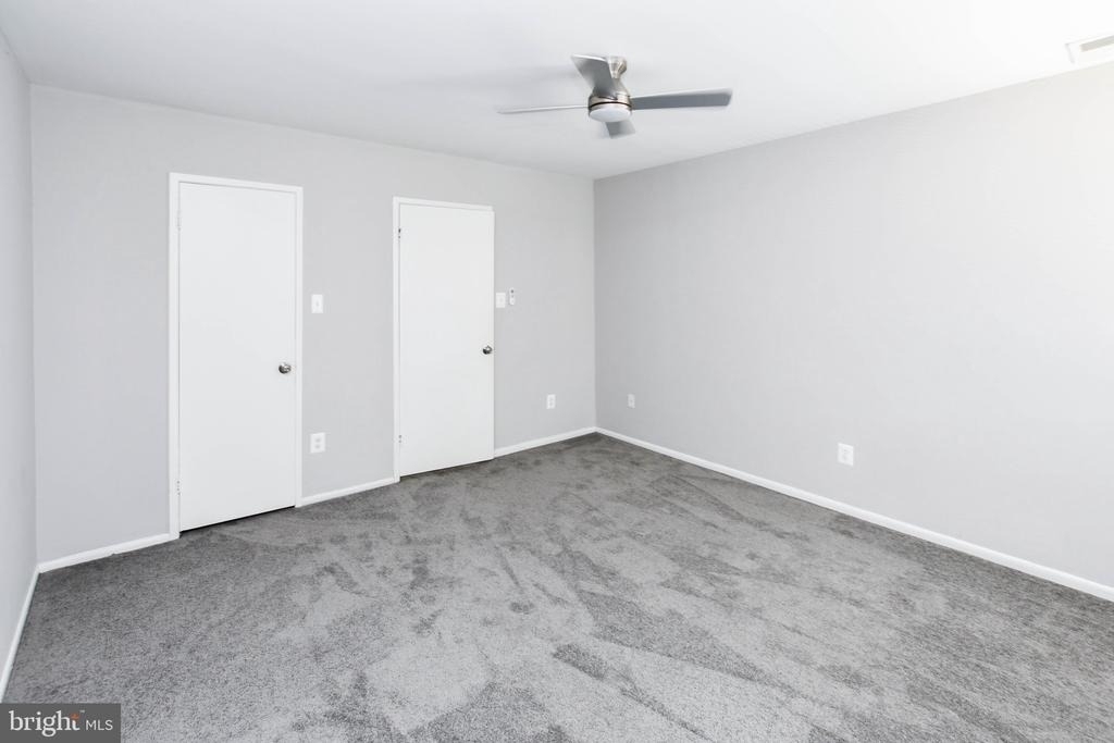 10245 Prince Place - Photo 9