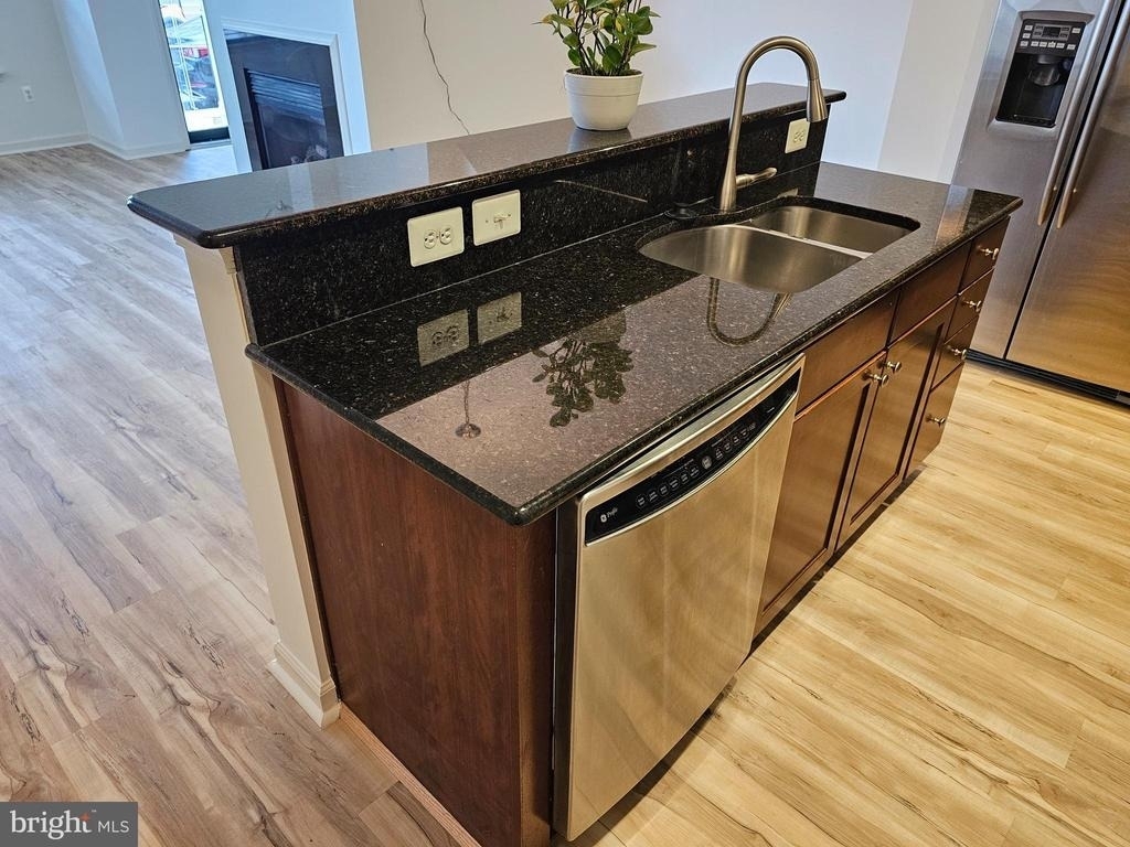 922 Pine Forest Lane - Photo 8