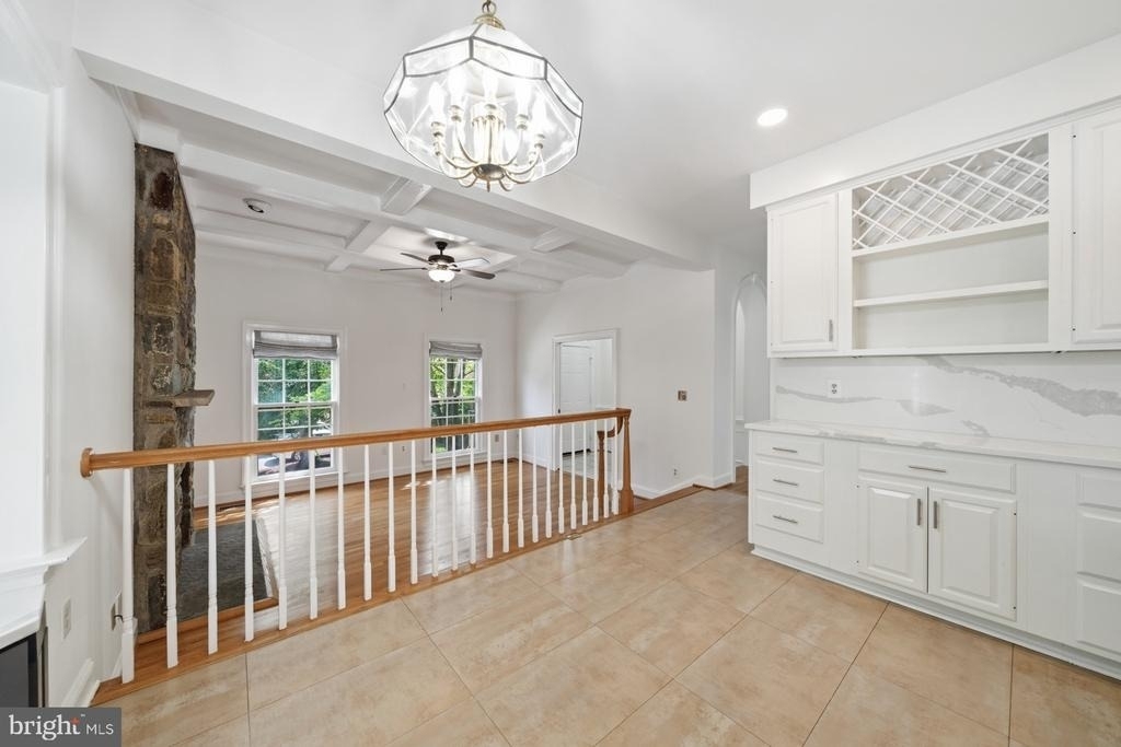 8904 Barrowgate Court - Photo 18