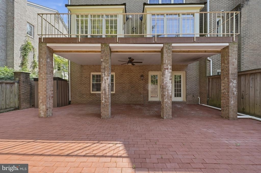 8904 Barrowgate Court - Photo 46