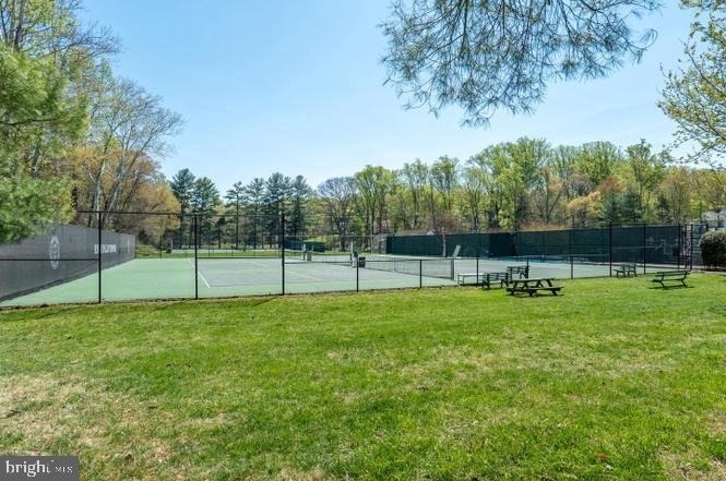 7809 Hidden Meadow Terrace - Photo 44