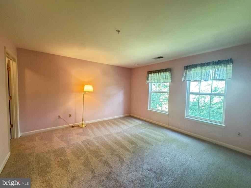 9151 Gracious End Court - Photo 13