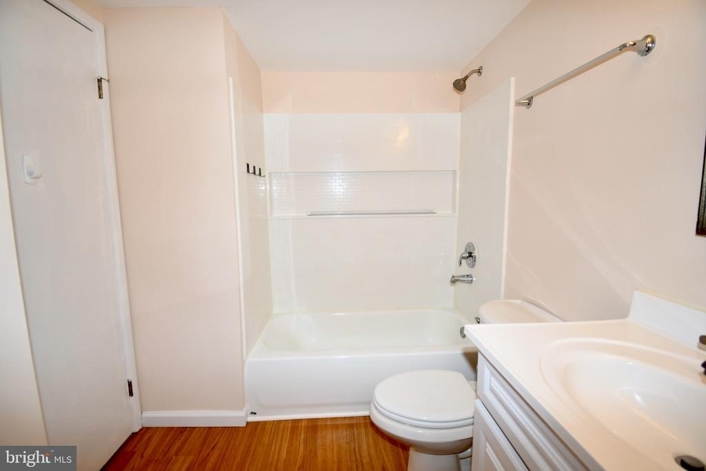 222 Canfield Terrace - Photo 16
