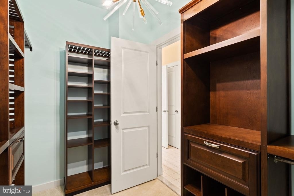 1112 Saxton Drive - Photo 27