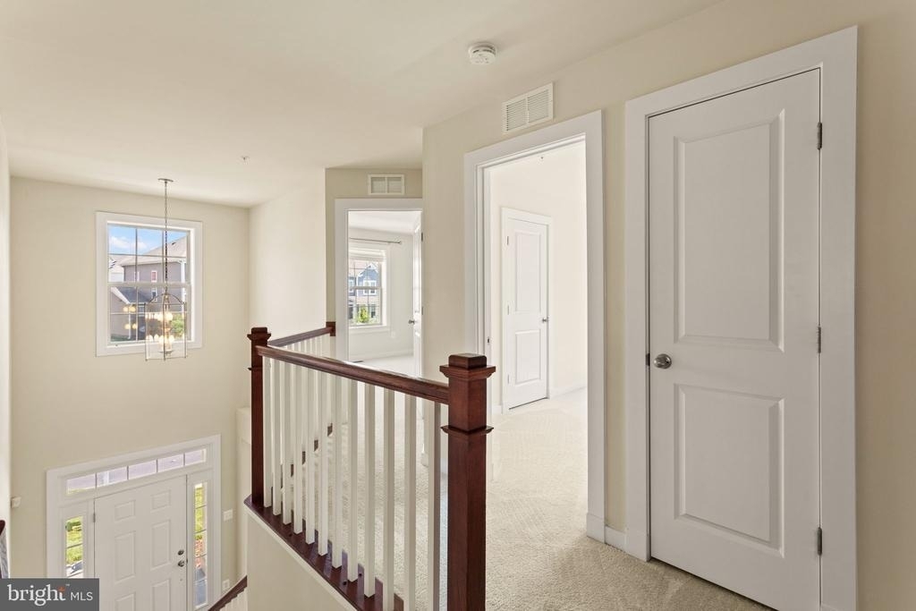 1112 Saxton Drive - Photo 35
