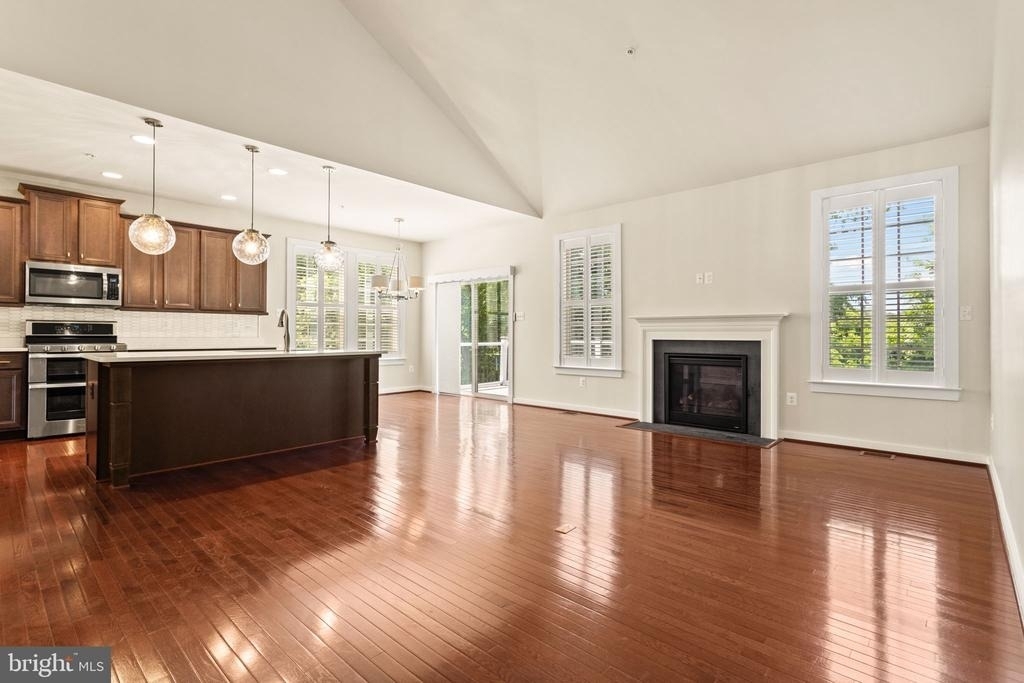 1112 Saxton Drive - Photo 18