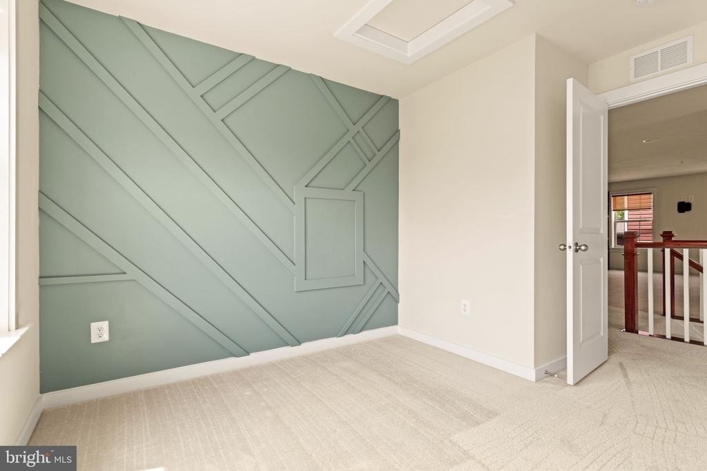 1112 Saxton Drive - Photo 36