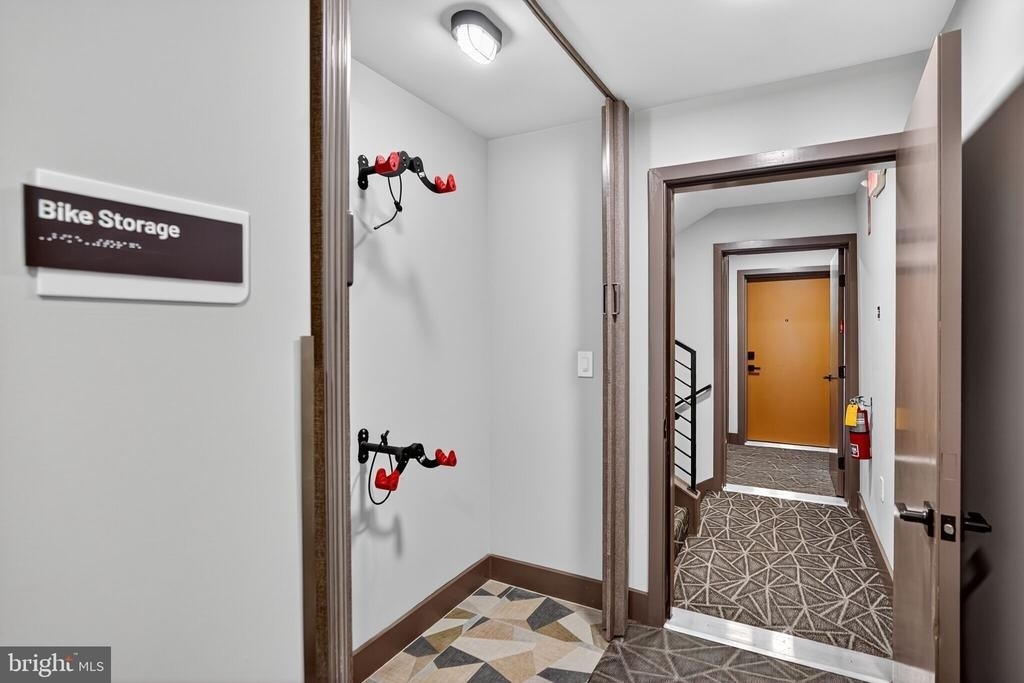 2440 Ontario Road Nw - Photo 15