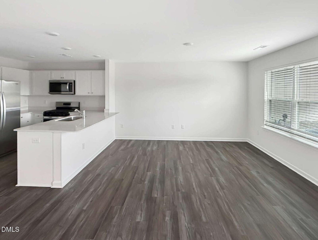 108 Clementine Street - Photo 4