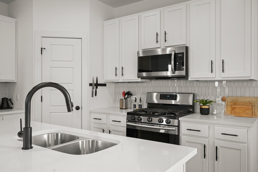 5160 N A W Grimes Blvd - Photo 7