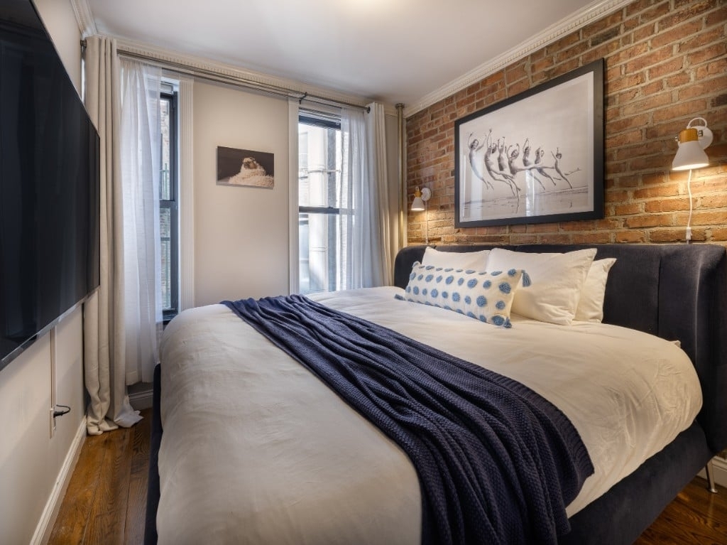Copy of 115 Mulberry Street, Unit 2f - Photo 13