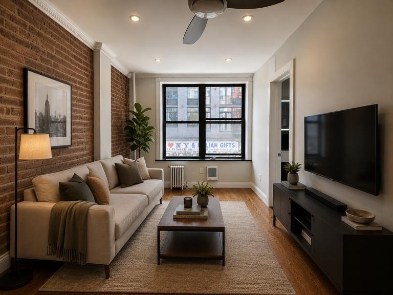 Copy of 115 Mulberry Street, Unit 2f - Photo 1