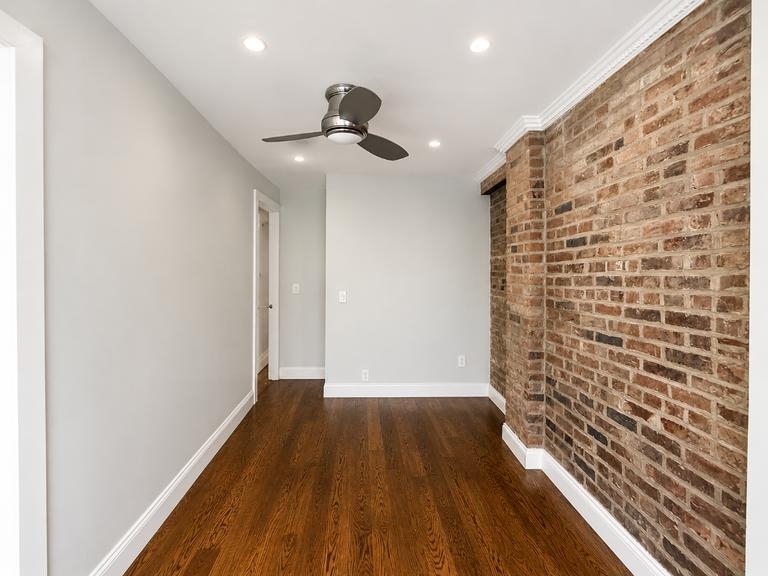 Copy of 115 Mulberry Street, Unit 2f - Photo 3
