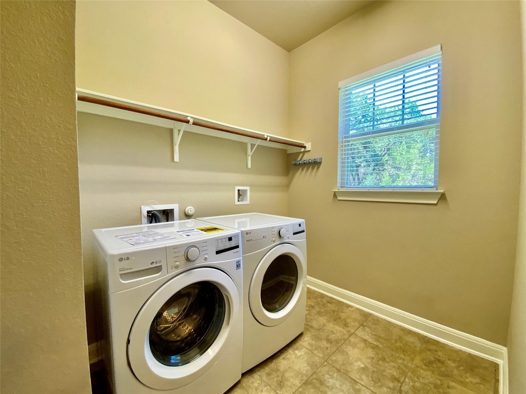 12437 Gray Camlet Ln - Photo 15
