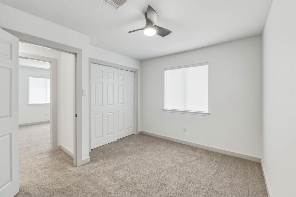 211 Banner Ave - Photo 11