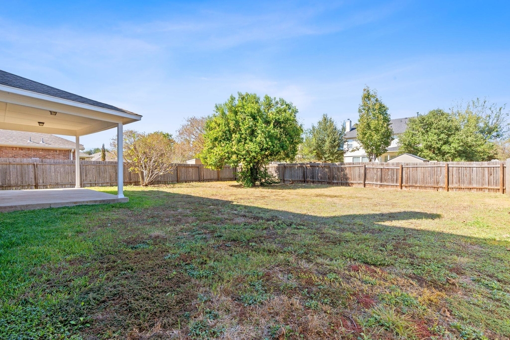 10808 Chippenhook Ct - Photo 8