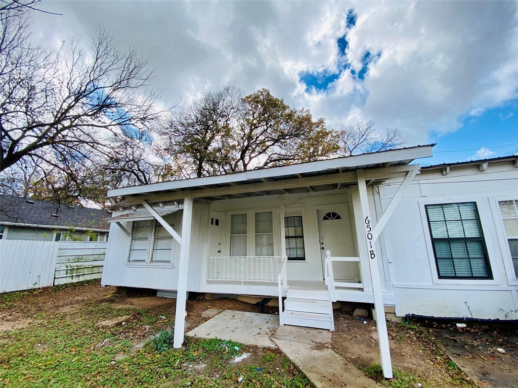 6501 Ponca St - Photo 0