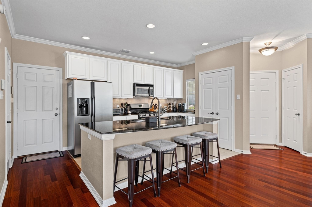 411 W St Elmo Rd - Photo 7