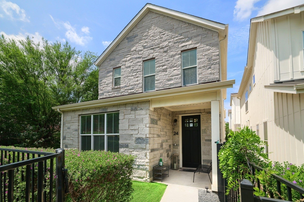 2624 Metcalfe Rd - Photo 1