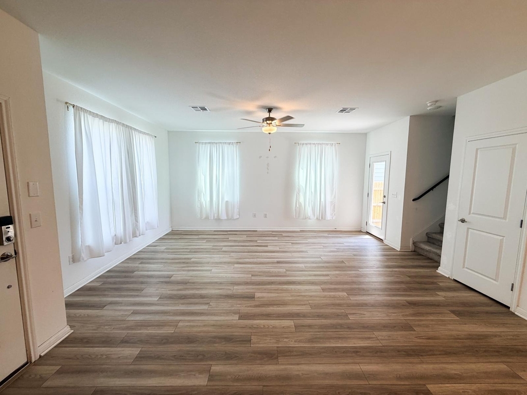 5904 Jennifer Pasture Path - Photo 2