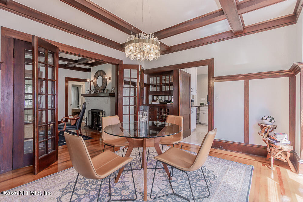 2751 Herschel Street - Photo 6
