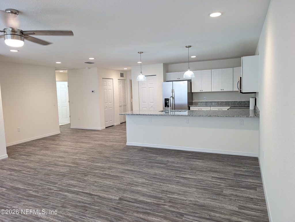 819 Ne 10th Street - Photo 5
