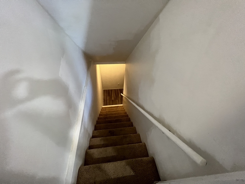 502 Powers Court - Photo 13