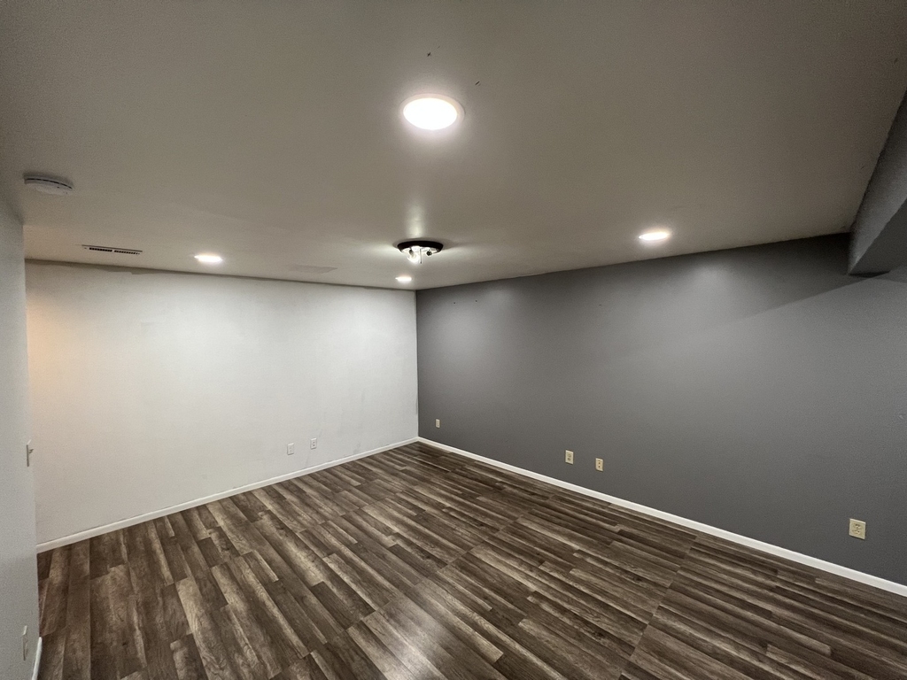 502 Powers Court - Photo 15