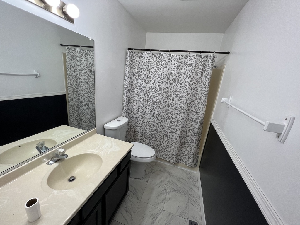 502 Powers Court - Photo 12