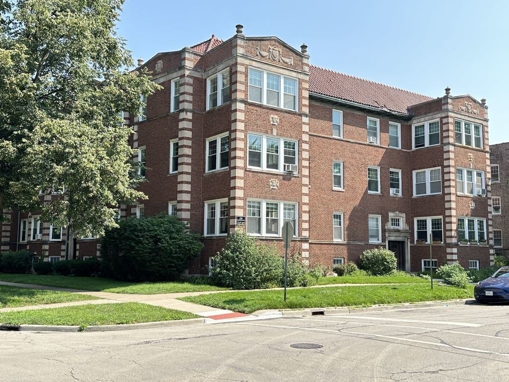 805 Judson Avenue - Photo 0