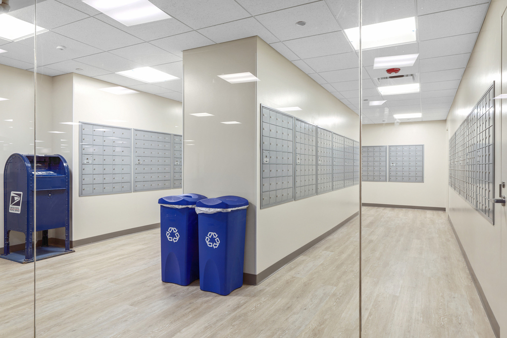 300 N State Street - Photo 19