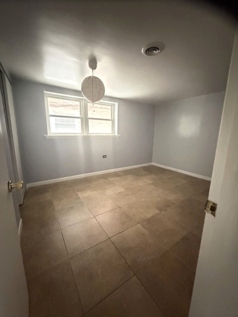 7732 W Addison Street - Photo 18