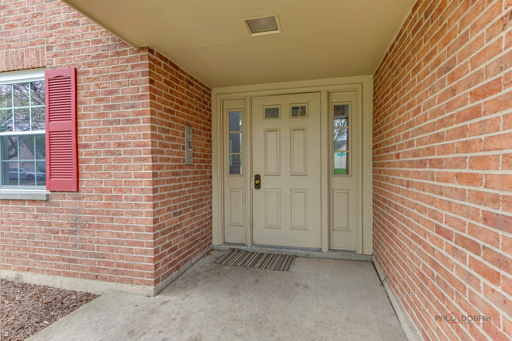 311 Glasgow Lane - Photo 3
