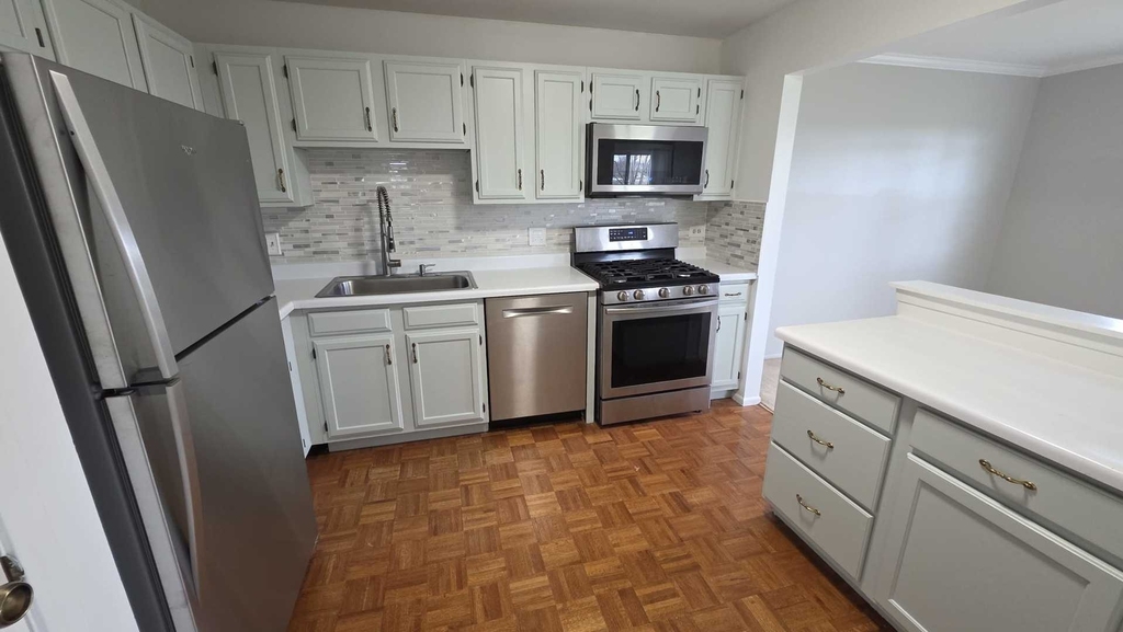 311 Glasgow Lane - Photo 10