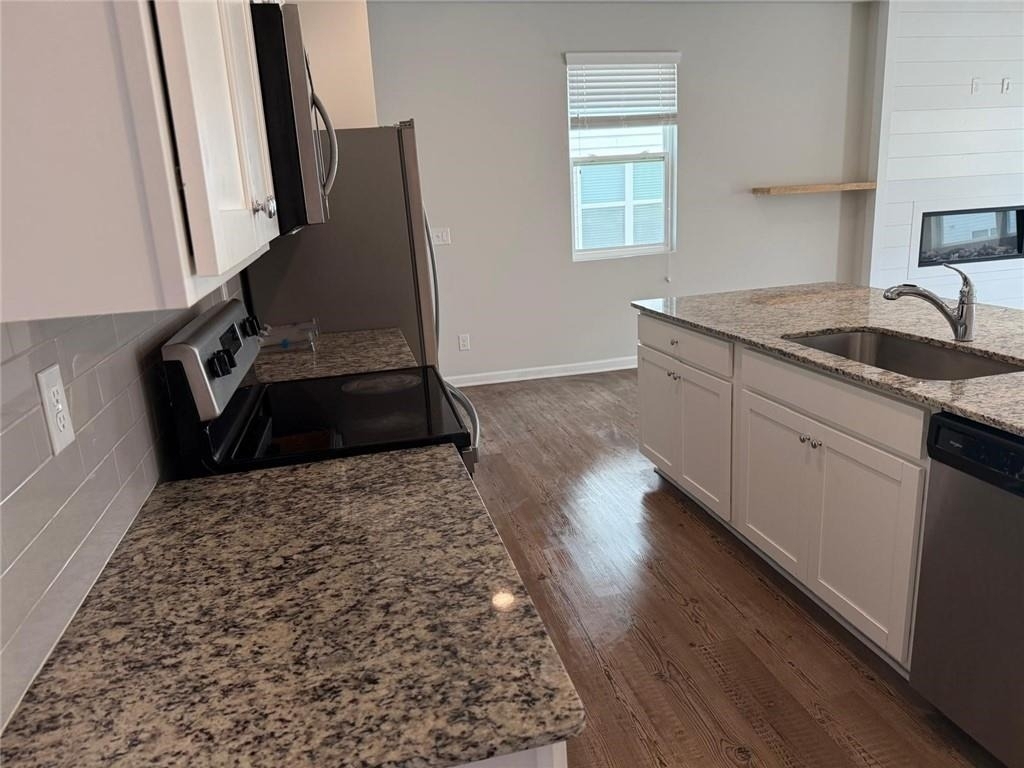 5223 Canberra Drive - Photo 5