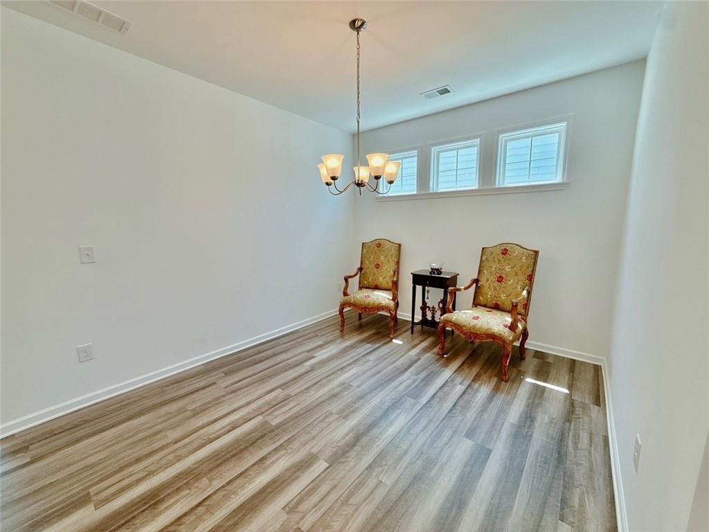 1810 Primrose Park Road - Photo 2