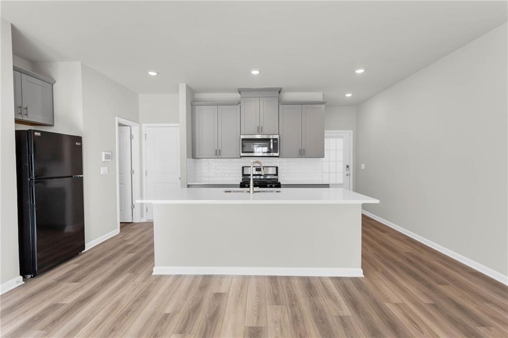 1645 Villageside Court - Photo 6
