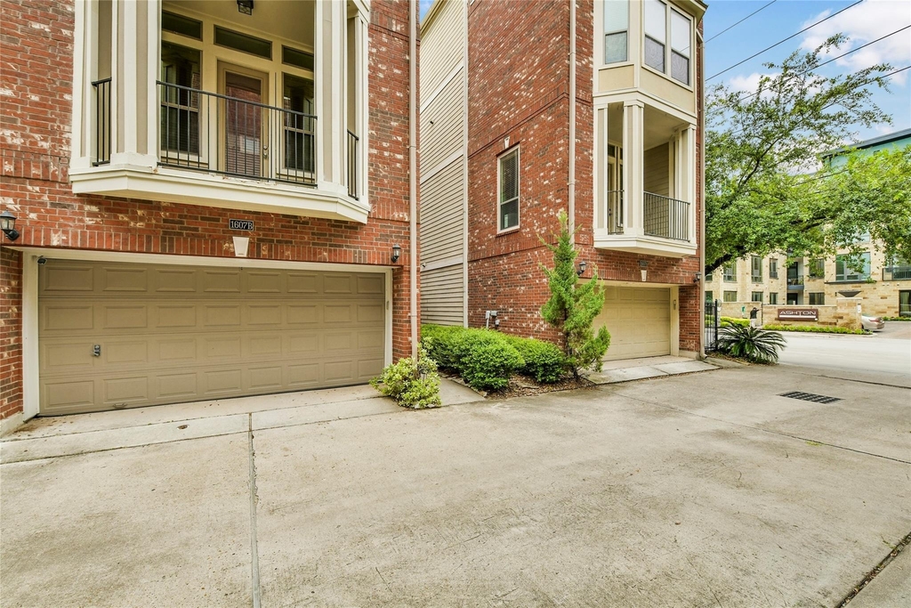 1607 W Dallas Street - Photo 22