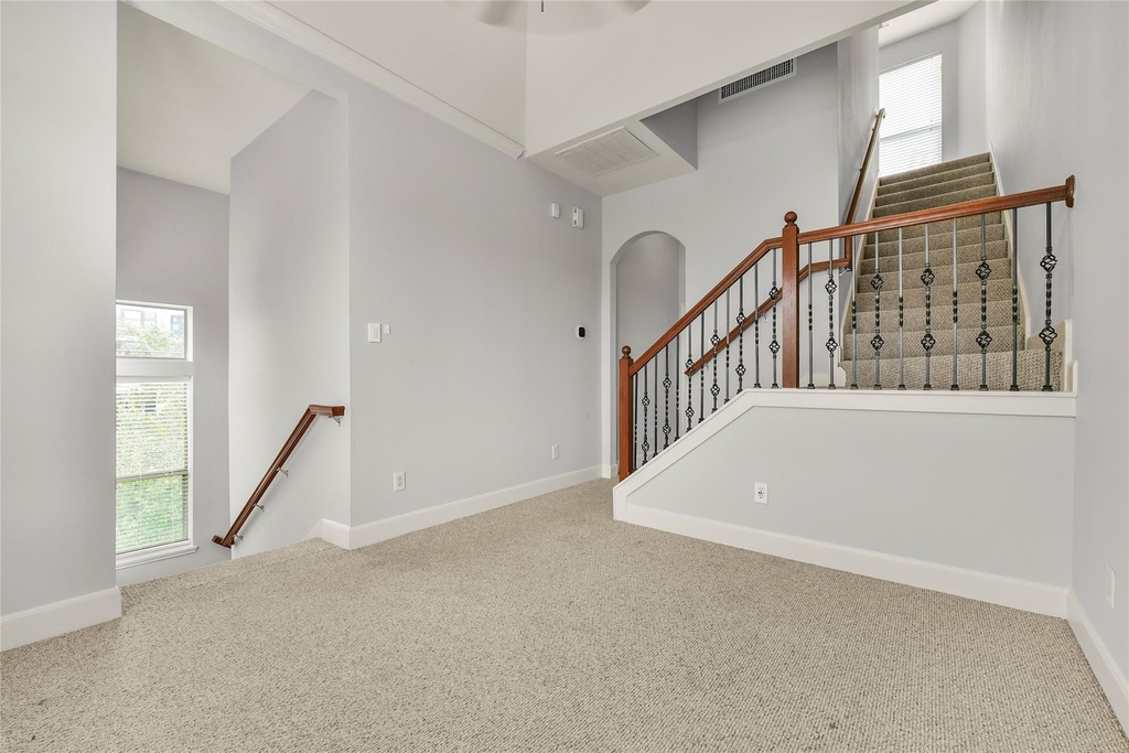 1607 W Dallas Street - Photo 13