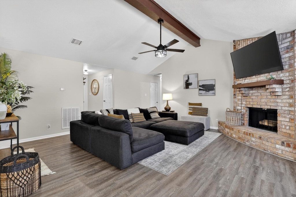 9514 Marblemount Drive - Photo 5
