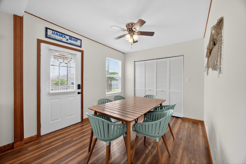 16618 Bermuda Way - Photo 2