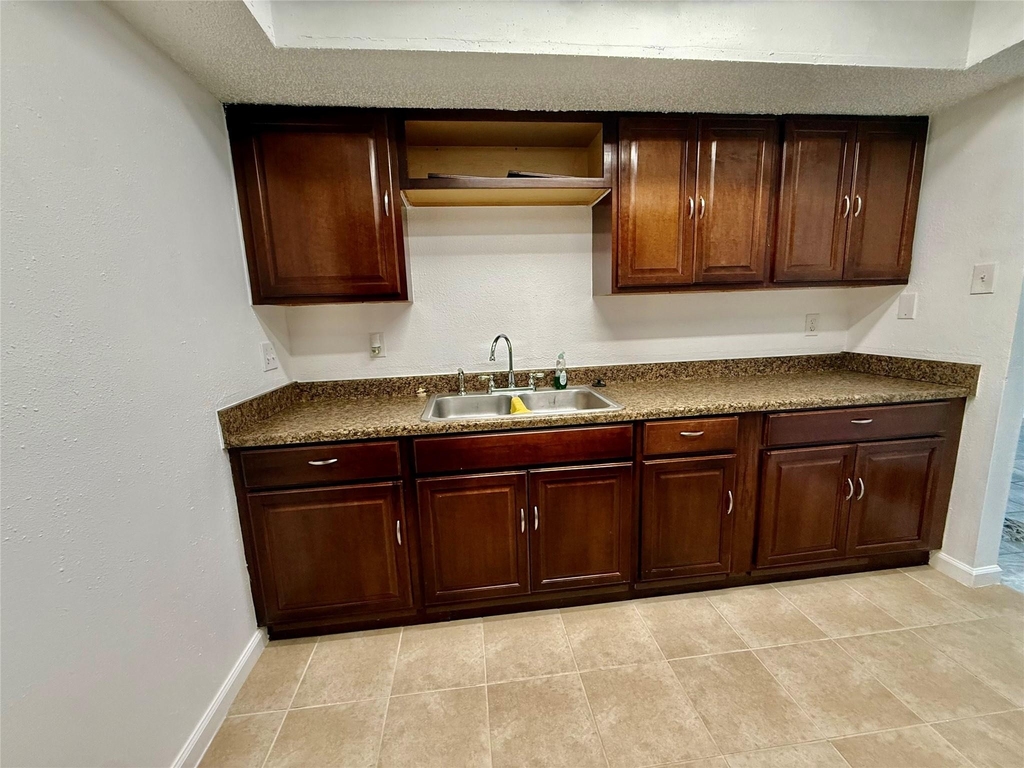 2830 S Bartell Drive - Photo 12