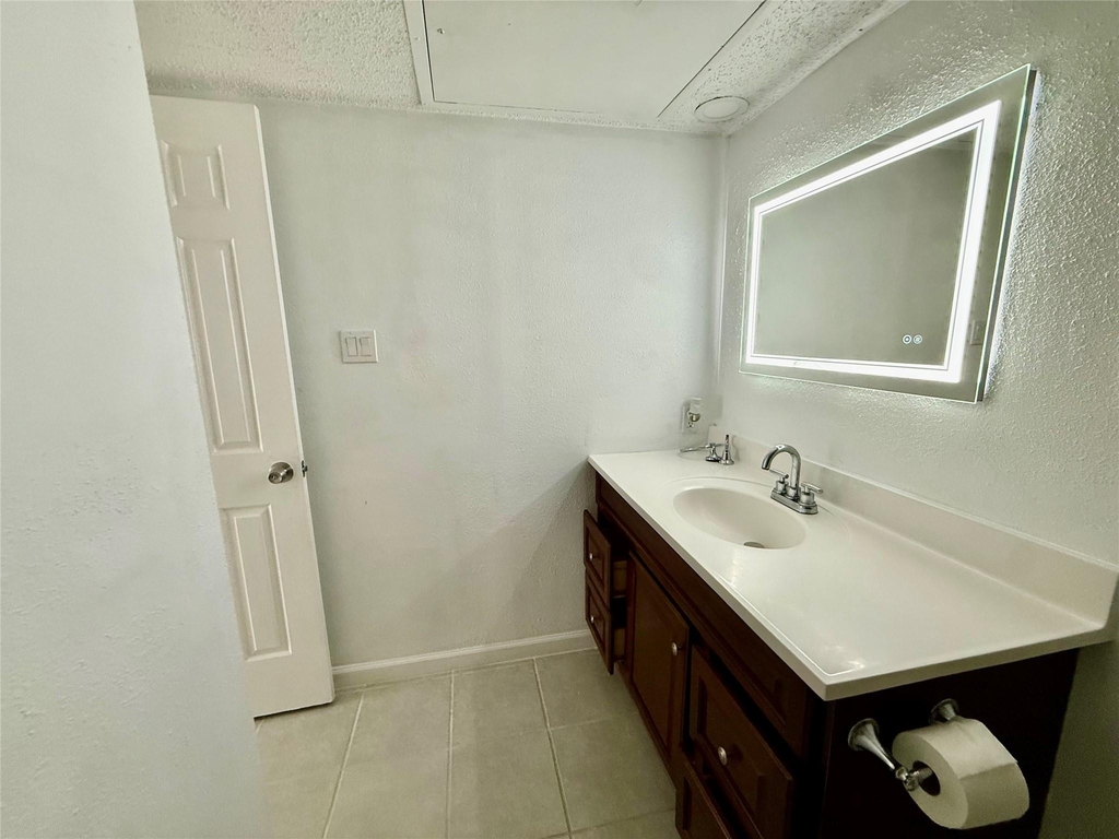 2830 S Bartell Drive - Photo 14