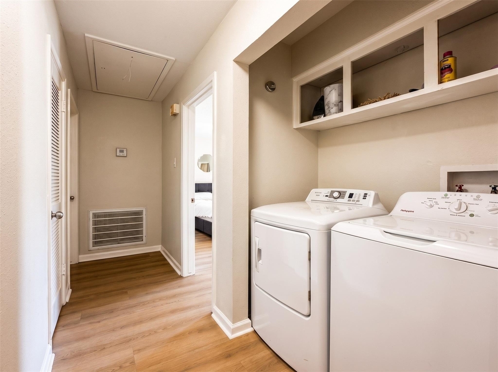 9332 Derrik Drive - Photo 9