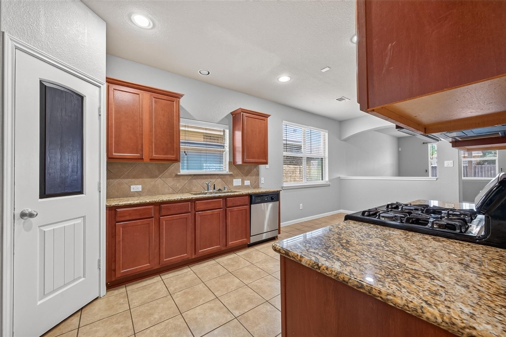 6143 Norwood Meadows Lane - Photo 19