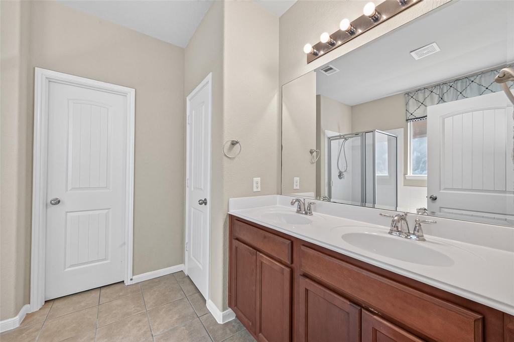 6143 Norwood Meadows Lane - Photo 28